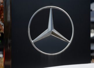 Mercedes-Benz recalling over 24K vehicles over drive shaft issue