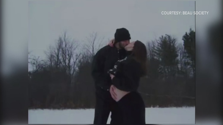 'Sinners' star Hailee Steinfeld and Buffalo Bills QB Josh Allen 'Sinners' star Hailee Steinfeld and Buffalo Bills QB Josh Allen welcome their new baby