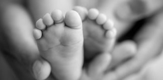 US fertility rate falls to record low again in 2025 in continued downward trend, CDC reports