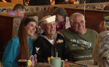 WWII veteran celebrates 99th birthday surrounded by friends and family